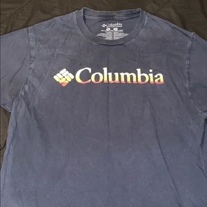 Men’s Columbia tee